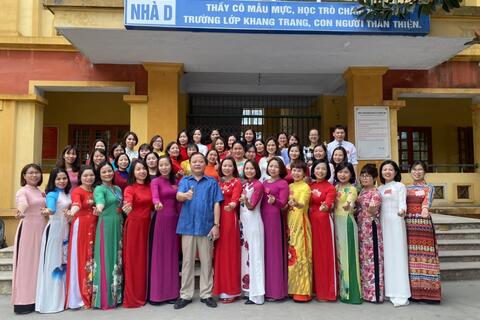 NHỮNG CÔ GIÁO TÀI NĂNG CỦA TRƯỜNG TÔI