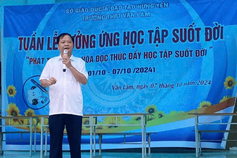 TRƯỜNG THPT VĂN LÂM TỔ CHỨC PHÁT ĐỘNG:TUẦN LỄ HƯỞNG ỨNG HỌC TẬP SUỐT ĐỜI NĂM 2024