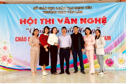 HỘI THI VĂN NGHỆ “ GIAI ĐIỆU TUỔI HỒNG” CHÀO MỪNG NGÀY NHÀ GIÁO VIỆT NAM 20/11