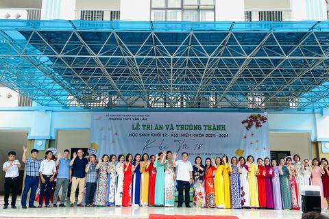 LỄ TRI ÂN VÀ TRƯỞNG THÀNH HỌC SINH KHỐI 12 K55 NIÊN KHOÁ 2021 - 2024
